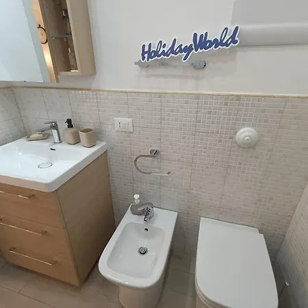 Auri's By World Apartment *